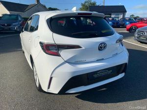 Toyota Corolla Icon - Image 4