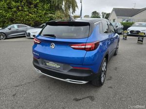Vauxhall Grandland X SRi Nav - Image 4