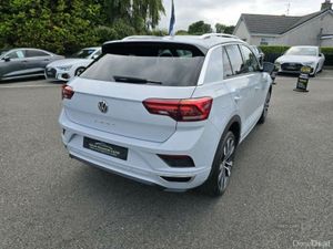 Volkswagen T-Roc R-Line - Image 4