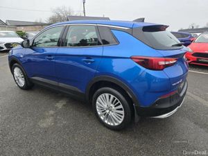 Vauxhall Grandland X Tech Line Nav - Image 3