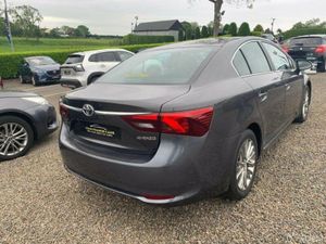 Toyota Avensis Business Edition - Image 4