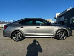 Skoda Octavia SPORTLINE 2.0 TDI 115HP - STRAIGHT C - Image 4