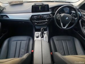 BMW 5-Series 520d SE - Image 4