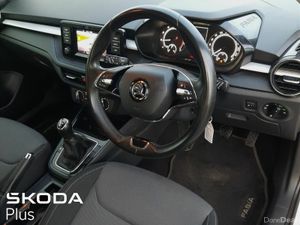 Skoda Fabia **AMBITION** 1.0 LITRE PETROL - Image 4