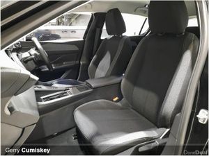 Peugeot 308 Active | 1.5 BlueHDi 130bhp |  Auto - Image 2