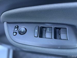 2020 Honda Fit 1.5 Hybrid Auto,32k Miles Only - Image 4