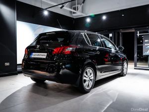 2020 Peugeot 308 Active 1.5 BlueHDi 100bhp - Image 3