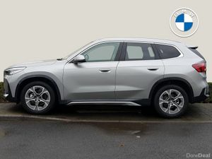 BMW iX1 eDrive20 xLine - Image 3