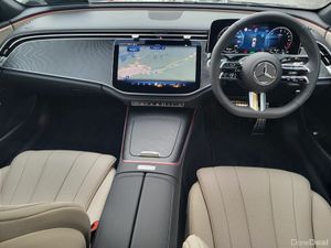 Mercedes-Benz E-Class E300de PHEV AMG EDITION PLUS - Image 4