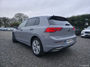 2022 Volkswagen Golf ETSI Hybrid - Image 3