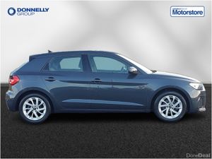 Audi A1 Sportback Sport - Image 4