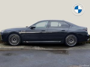 BMW 7-Series G70 M760e xDrive - Image 3