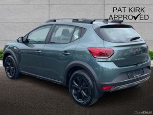 Dacia Sandero Stepway Hatchback Extreme - Image 2