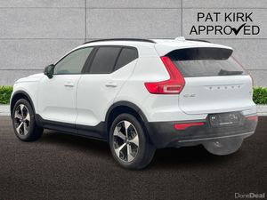 Volvo XC40 Estate Plus - Image 2