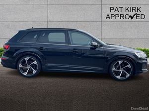 Audi Q7 Diesel Estate Black Edition - Image 4