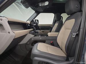 Land Rover Defender Estate X-Dynamic SE - Image 4