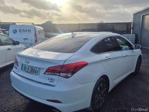 2016 Hyundai i40 Executive - Image 3