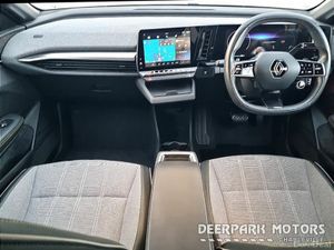 Renault Megane E-Tech EV60 220hp Techno - Image 2