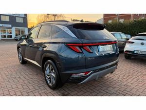 Hyundai Tucson ix35 Executive Plus 5DR - Image 3