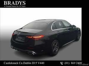 Mercedes-Benz C-Class C300e AMG Line Premium--Pano - Image 3