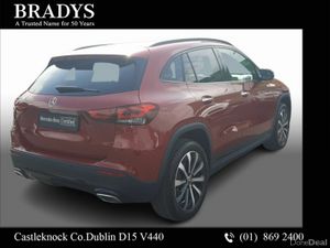 Mercedes-Benz GLA GLA 180  Progressive--Night Pack - Image 4