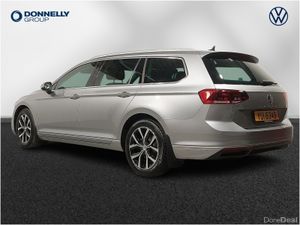 Volkswagen Passat Diesel Estate SEL - Image 4