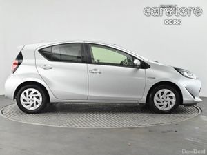 Toyota Aqua 1.5 Hybrid Auto - Image 2