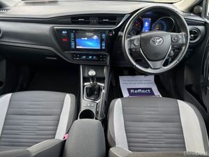 Toyota Auris 2016 Warranty, Delivery, NCT, - Image 3