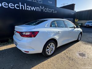 MEGAN PLAY 1.3 PETROL // NCT 04/27 // LOW MILEAGE - Image 3