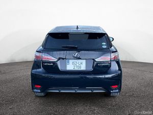 Lexus CT200h Petrol Hybrid Automatic Heated Seats - Image 4