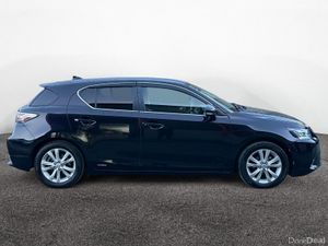 Lexus CT200h Petrol Hybrid Automatic Heated Seats - Image 4
