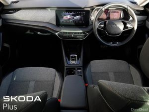 Skoda Octavia Selection+ 1.5TSI 150HP DSG mHEV - Image 2