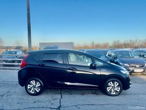 HONDA FIT 2016 (1.5, HYBRID) - Image 4