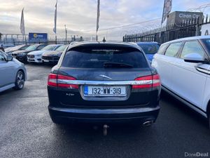 13 Jaguar XF Diesel Automatic - Image 4