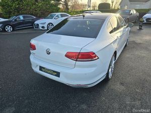 Volkswagen Passat R Line - Image 4