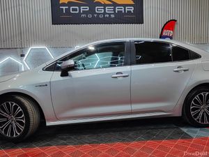 201 - Toyota Corolla 1.8 Petrol Hybrid NCT 2028 - Image 3