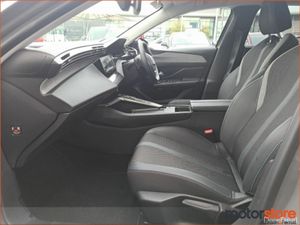 Peugeot 308 1.2 Puretech 130bhp Allure Auto - Image 3