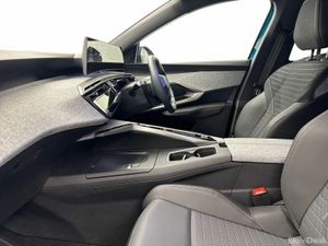 Peugeot 3008 E ALLURE *PRICE DROP* €95 PER WEEKWAS - Image 2