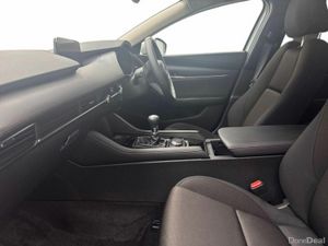 Mazda Mazda3 2.0 SKY-X 186BHP EXE LINE *SALOON* €1 - Image 4