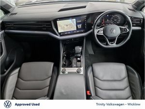Volkswagen Touareg ** R-LINE ** 3.0 TDI ** DSG 286 - Image 2
