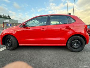 VOLKSWAGON POLO RED 2010 - Image 4