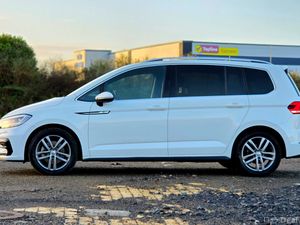 7 Seater VW Touran Automatic R-Line - Image 4
