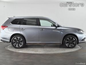 Mitsubishi Outlander PHEV 2.0L MIVEC 4WD 5-Seater - Image 2