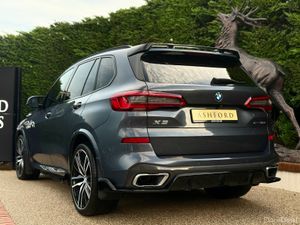 BMW X5 30D SKY LOUNGE GREAT SPEC - Image 4