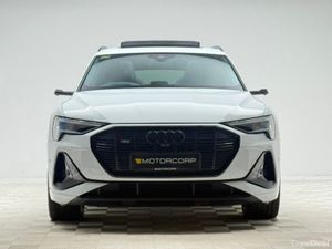 Audi e-tron 55 VORSPRUNG QUATTRO - Image 2