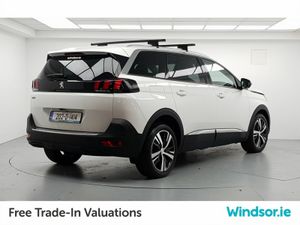 Peugeot 5008 1.2 PureTech 130bhp Allure - Image 3