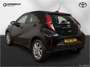 Toyota Aygo X Hatchback Pure - Image 3