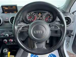 Audi A1 S-LINE PACK 1.0 TFSI // AUDI SERVICE HISTO - Image 4