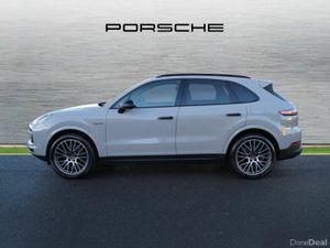 Porsche Cayenne 3.0 V6 E-Hybrid 4WD Auto - Image 4