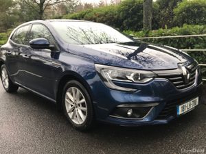 Renault Megane 1.5 DCI 110 DYNAMIQUE Deluxe - Image 3